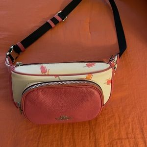 Coach Women ice-cream Pink/Cream Leather Court Belt Bag NWOT